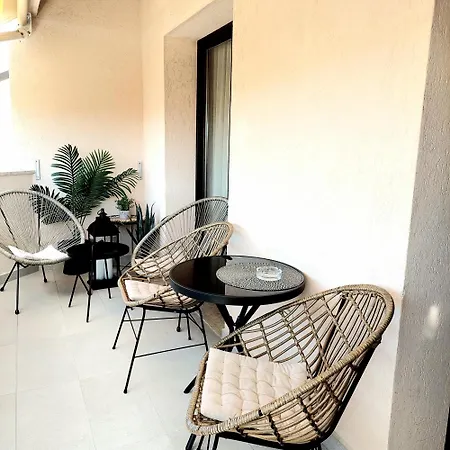 Apartaments Victoria Porec Exterior photo